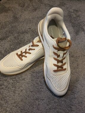 Vivaia Women’s Cream Knit Sneaker with Tan Accents